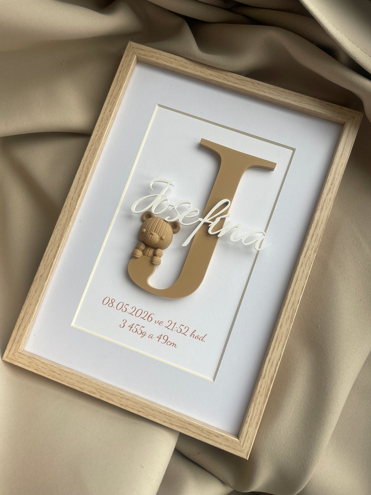 Personalizovaný obraz se jménem miminka – ideální dárek k narození nebo ke křtinám, 20 × 30 cm
