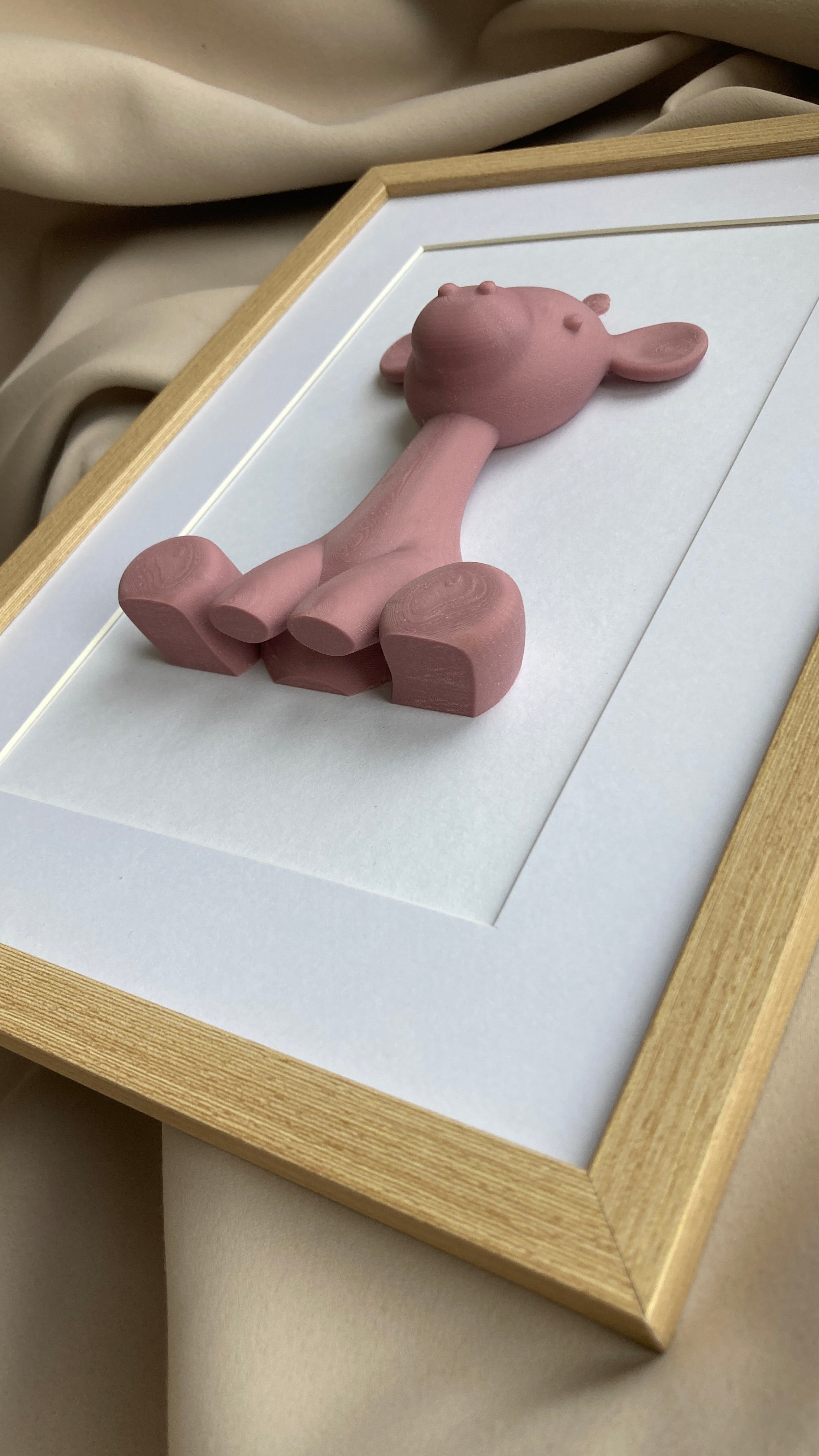3D obraz se žirafkou – roztomilá dekorace do dětského pokoje